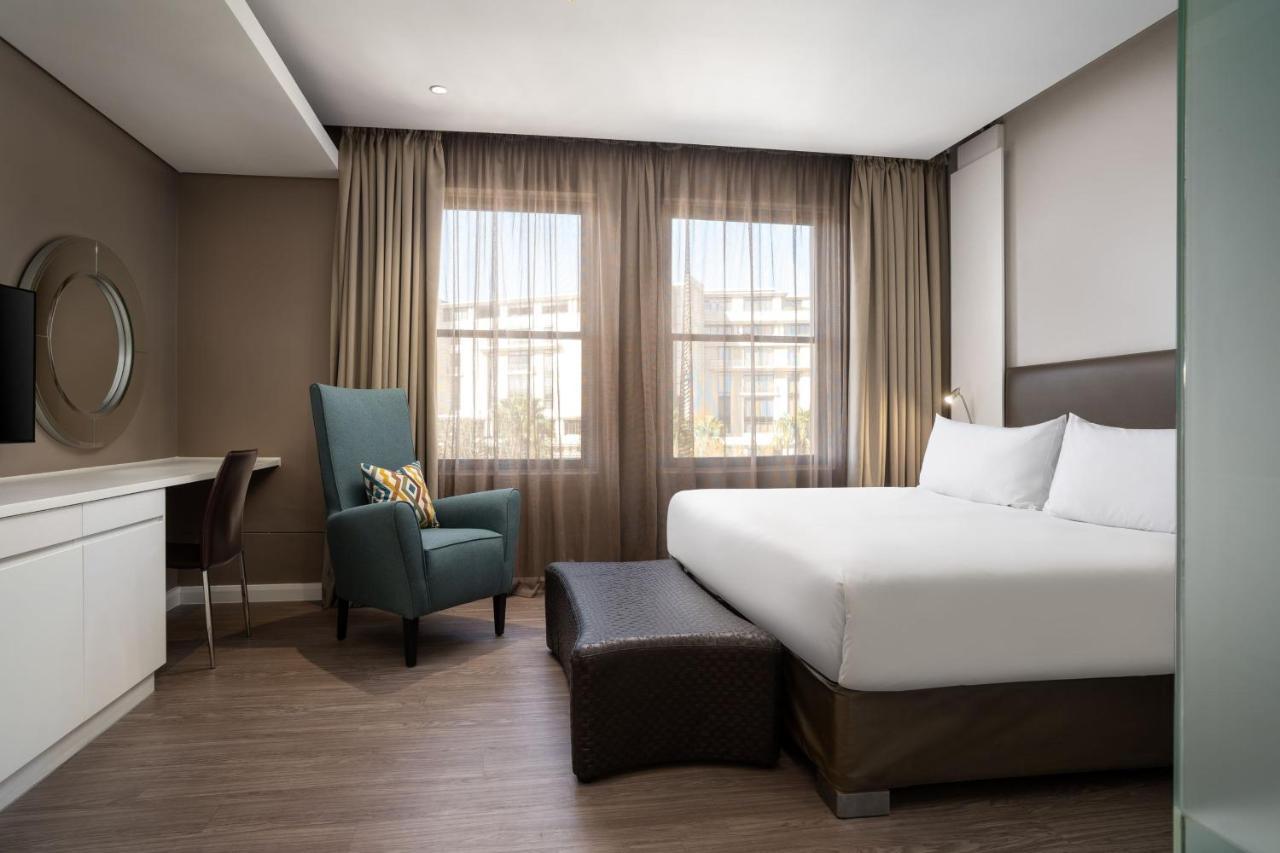 Protea Hotel By Marriott Cape Town Waterfront Breakwater Lodge Exteriér fotografie
