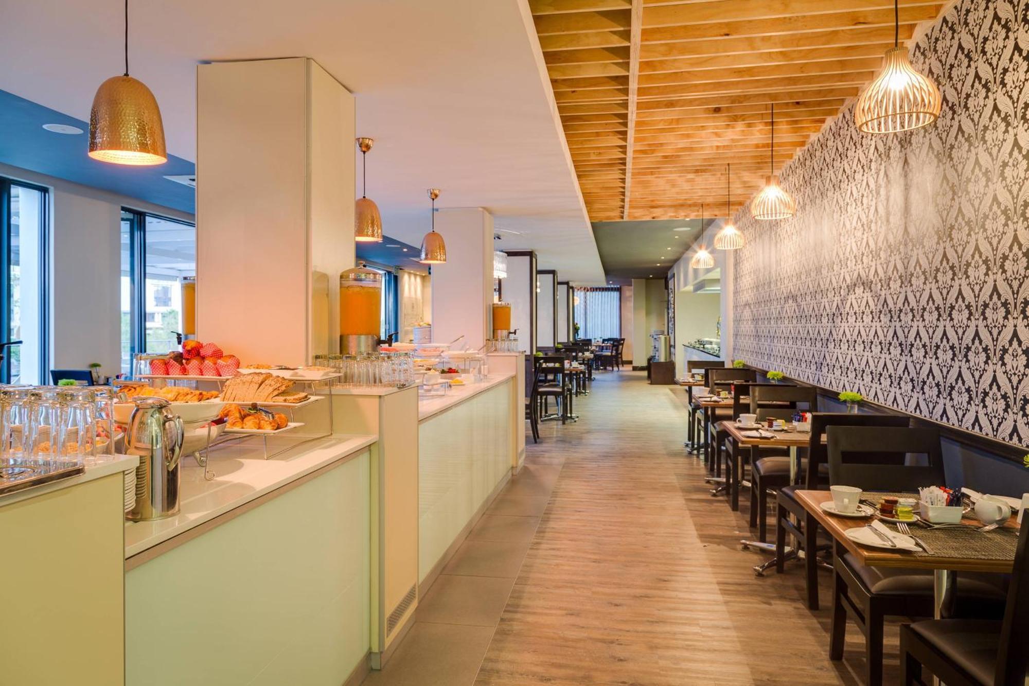 Protea Hotel By Marriott Cape Town Waterfront Breakwater Lodge Exteriér fotografie