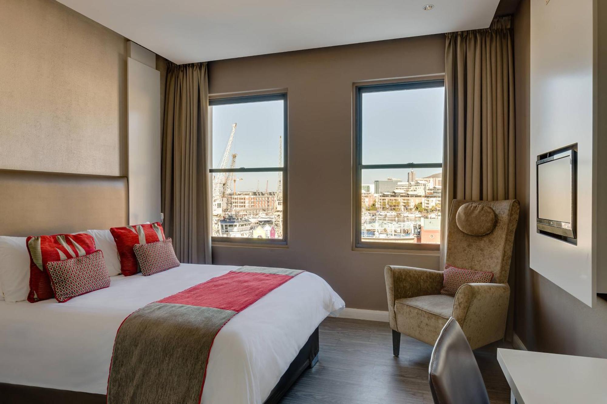 Protea Hotel By Marriott Cape Town Waterfront Breakwater Lodge Exteriér fotografie